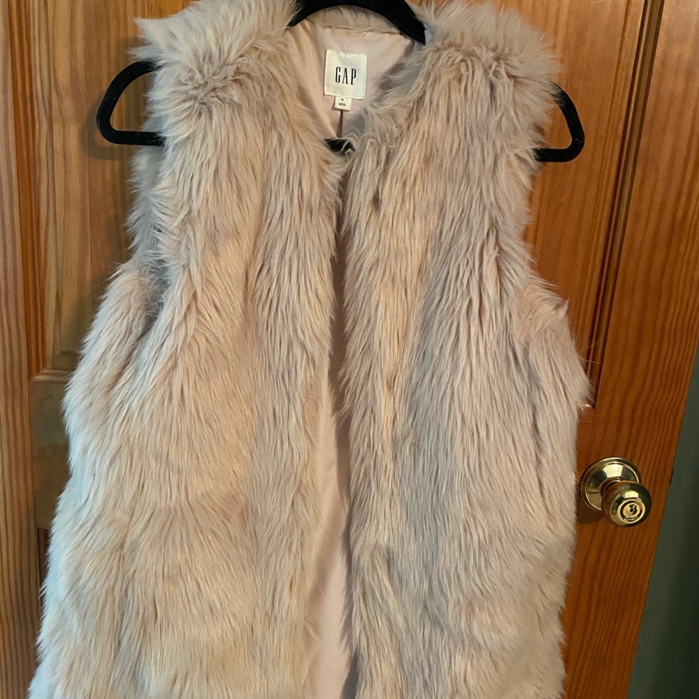 Gap faux fur vest